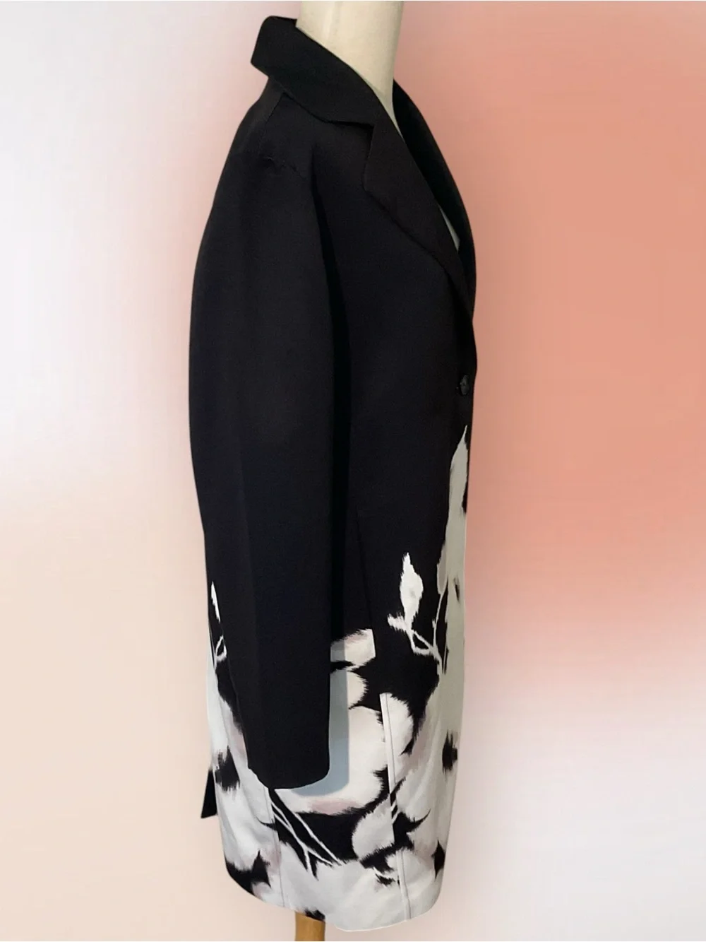 Chico’s Black and White Floral “Florence Mirage” Topper Jacket Size 1 Reg 8/10 M
